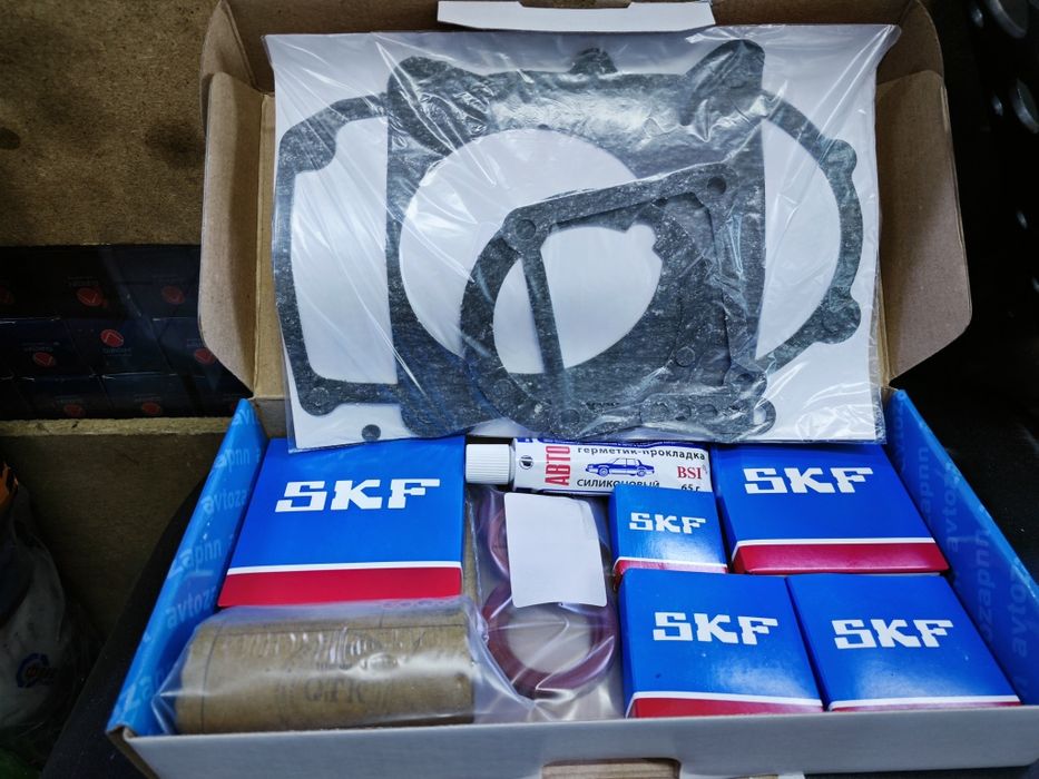 Ремкомплект подшипников КПП на Волгу и  Газель СКФ ( SKF)