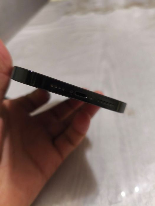 Iphone 13 pro max  srochna pul kerak