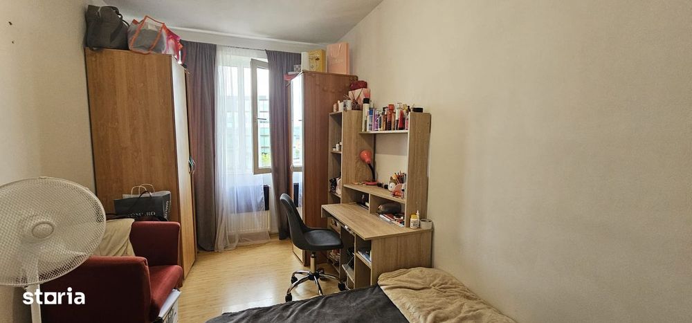 Apartament 3 camere Zona Spitalul Județean