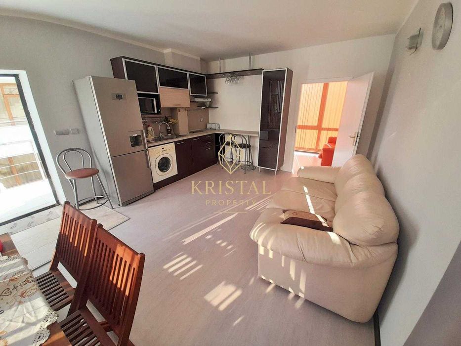 Продава се Тристаен апартамент в к.к. Слънчев бряг - 75 кв.м за 1160 €/кв.м - Снимка #2