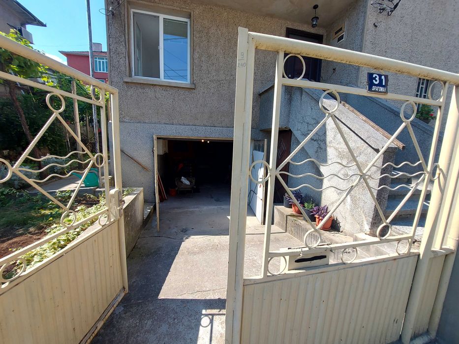 Продава се Къща в Горна Оряховица - 316 кв.м за 1330 €/кв.м - Снимка #5