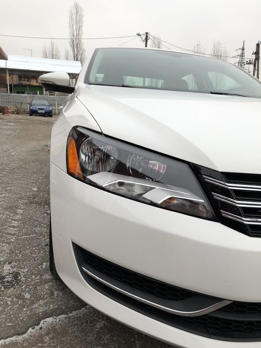 Стекла Фары Volkswagen Passat B7