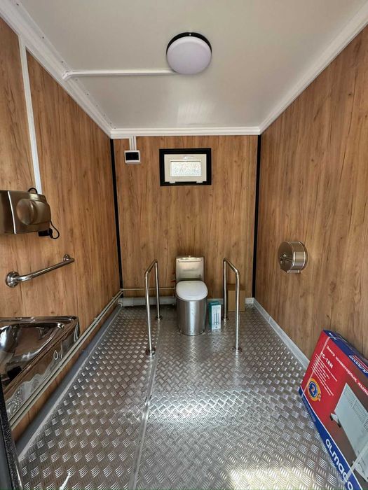 Общественный модульный туалет