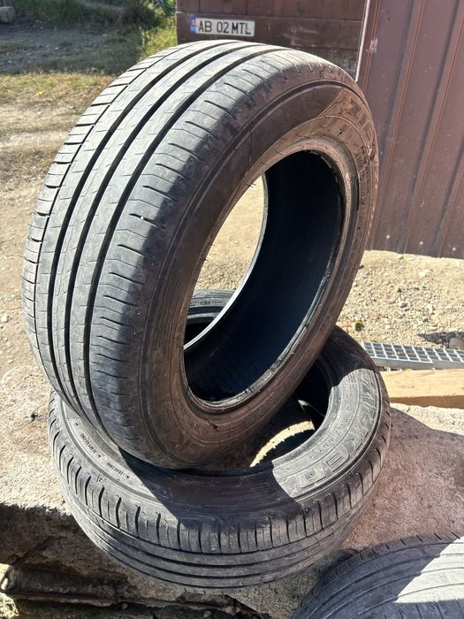 Anvelope vara 205/55 R16 Falken