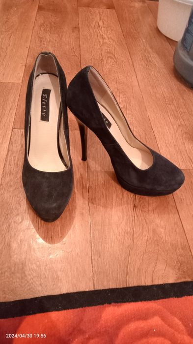 Стильный классические туфли