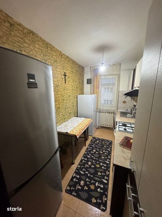 Apartament 3 camere, 56 mp, zona Centrala