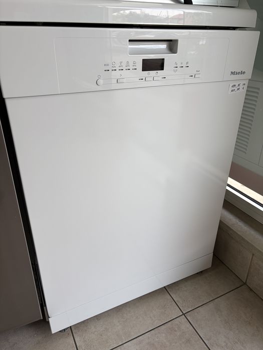 Miele G5000 sc свободностояща миялна 14 комплекта /AutoOpen/24 мес гаранция