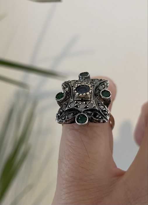 Inel din aur cu diamante