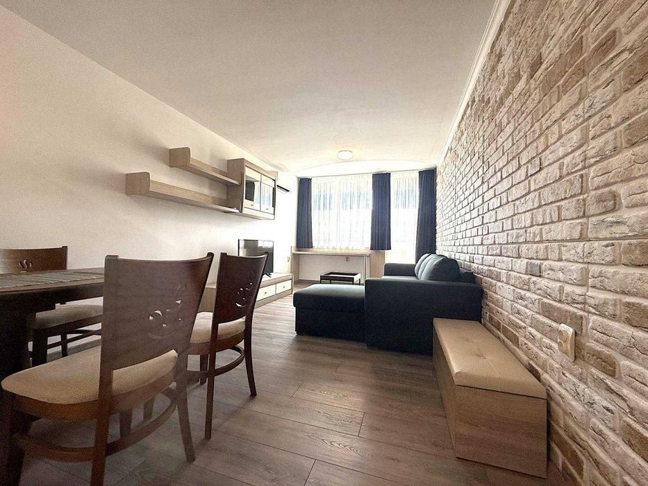 Дава се под наем Двустаен апартамент в Велико Търново, Бузлуджа - 68 кв.м за 408 € - Снимка #2