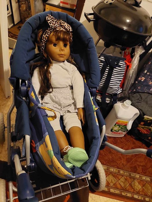 Продавам количка за кукли