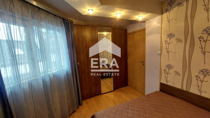 Продава се Двустаен апартамент в Варна, Лятно кино Тракия - 66 кв.м за 1082 €/кв.м - Снимка #9