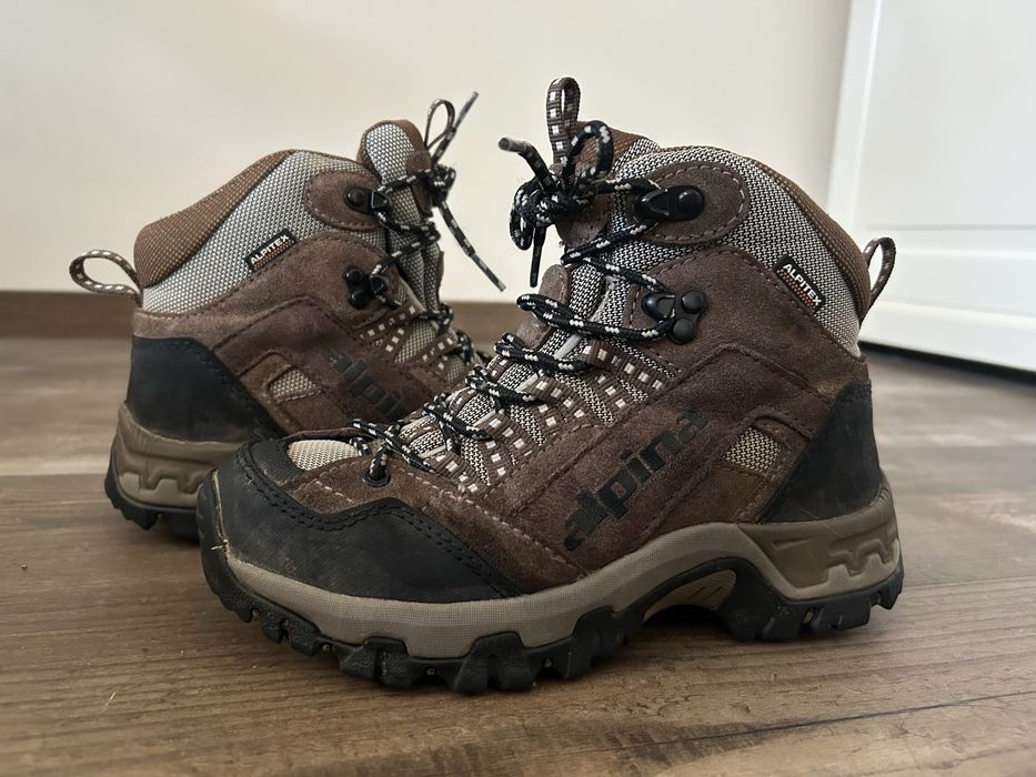 Туристически обувки 36-ти номер