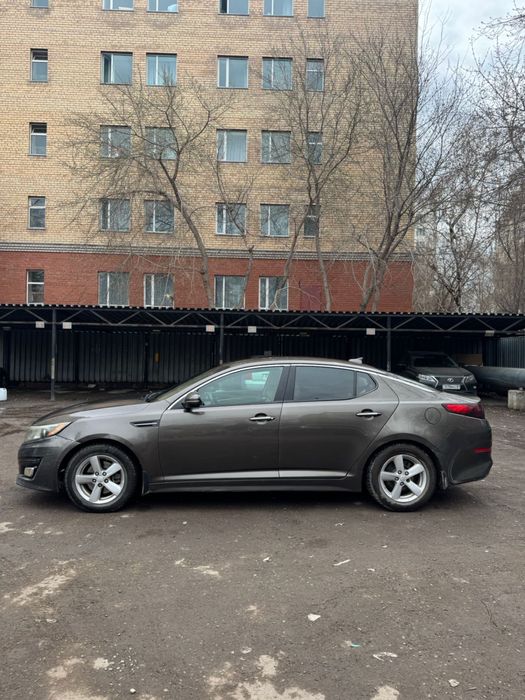 Продается легковая машина Kia Optima