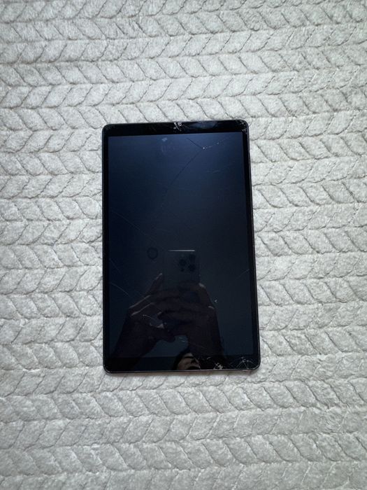 Продам или обменяю samsung Tab A