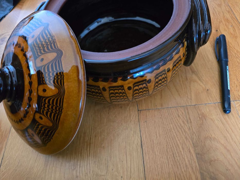 Традиционна българска керамика