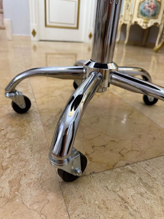 Scaun cosmetică / manichiură / pedichiură reglabil Nou