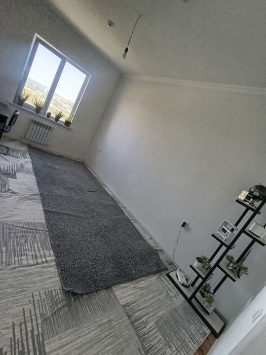 Qizlarga kvartira tinch toza yangi dom