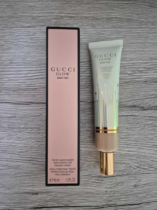 Козметика MAC, Gucci, Hourglass, Fenty, Trinny London