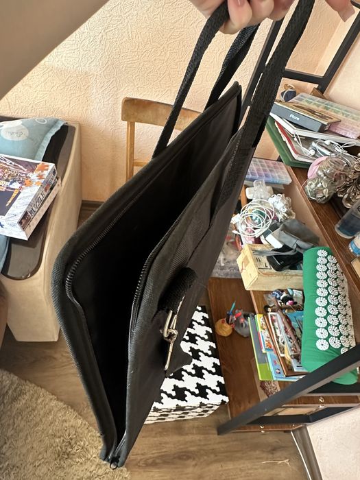 Папка для бумаг рисунков чертежей