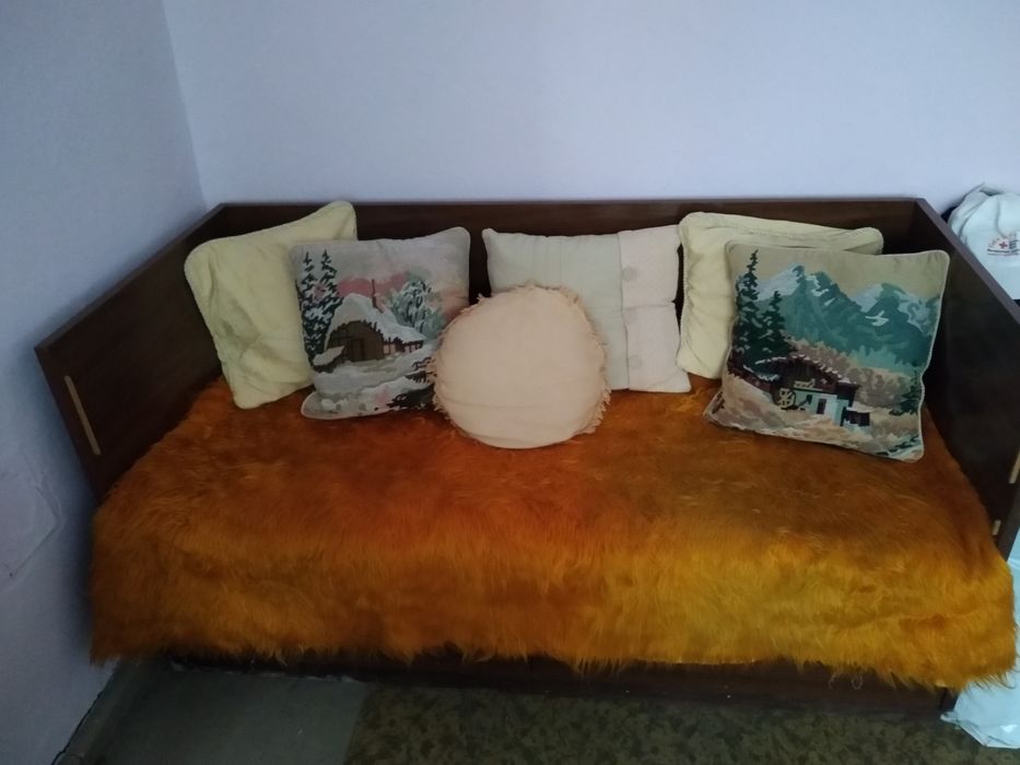 Детско легло ,става и за диванче в кухнята