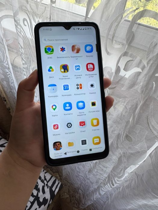 Продам смартфоны работают Mi A3 и самсунг
