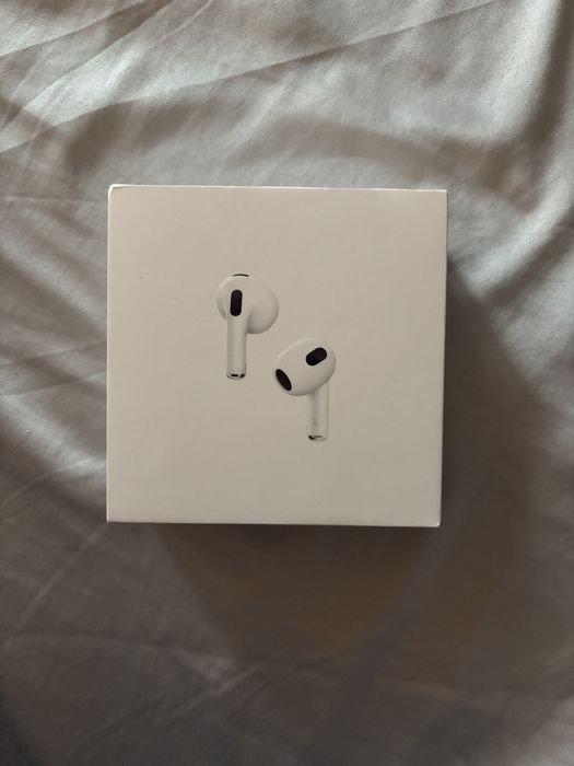 Airpods 3’rd generation