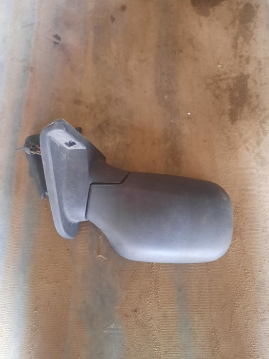 Продам на НИВУ зеркало