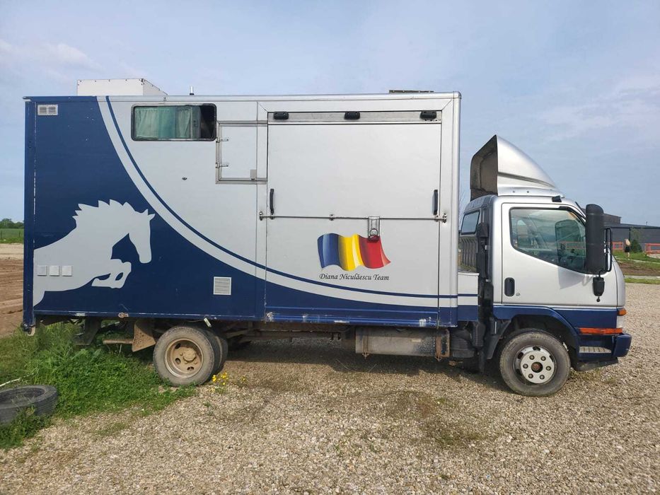Vând Autoutilitară Transport Cai – Mitsubishi Canter Intercooler