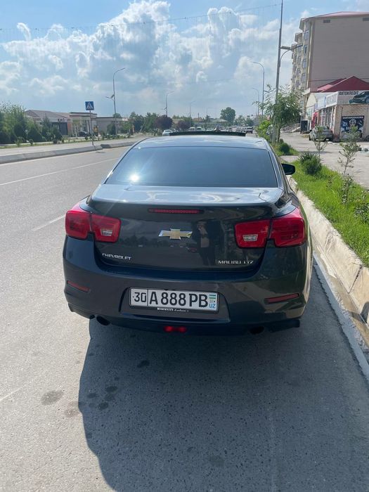Malibu aftomat srochna sotiladi