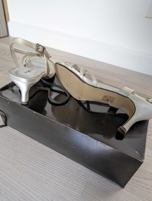 Pantofi albi Justin Morello 38