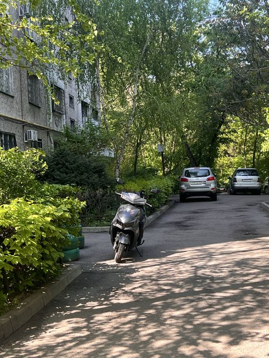 Мопед LiYa m8 pro 125 m3