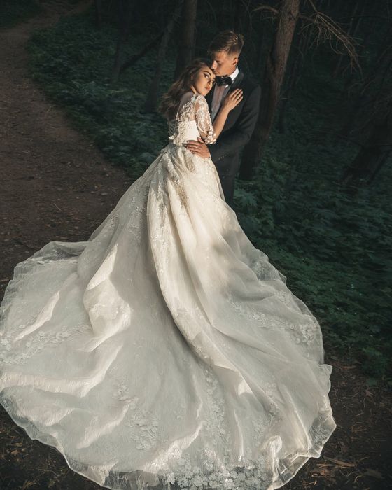 Свадебное платье