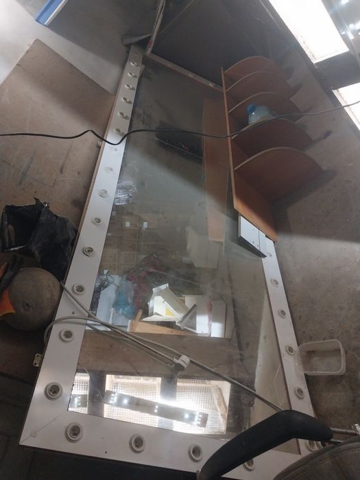 Срочно продам зеркало