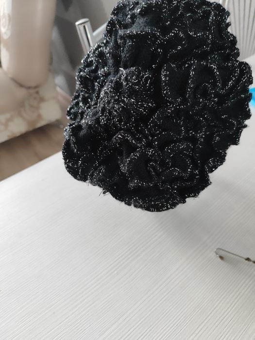 Продаю шапочки.        .