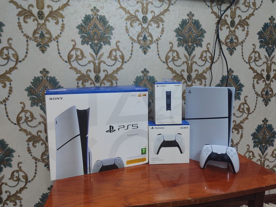 Playstation 5 Slim CD