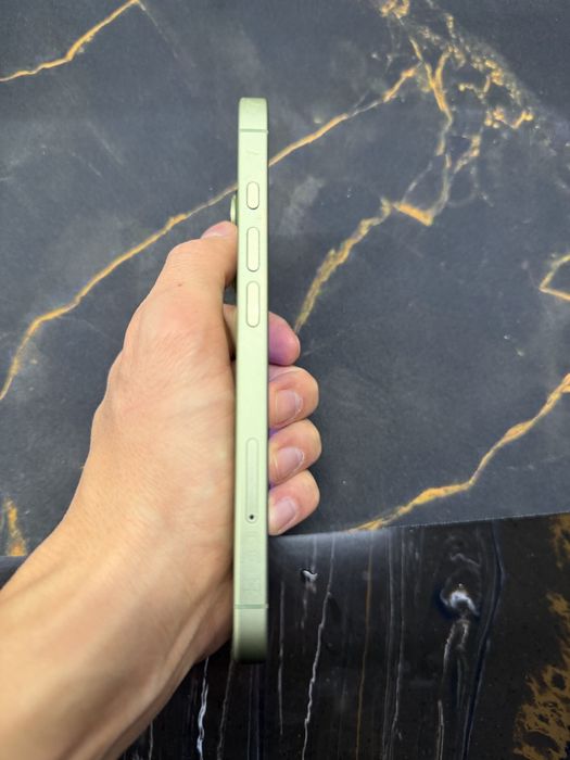 Iphone 17, 256 GB, зеленый