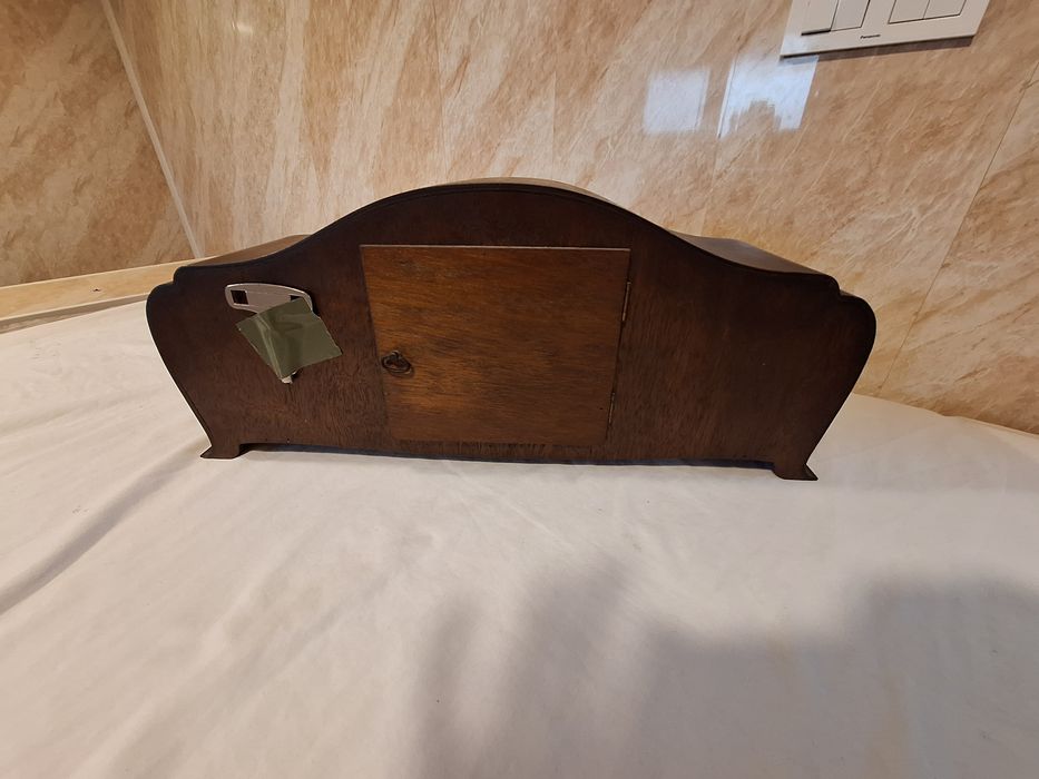 Каминен часовник  GOLDANKER