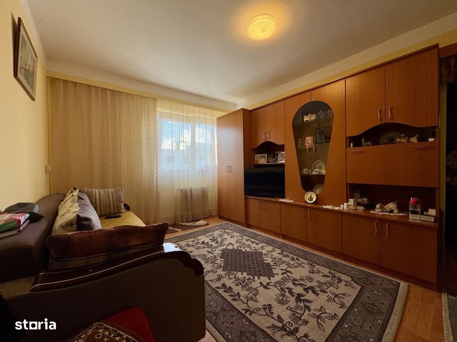 Investitie! Apartament 2 camere, etaj intermediar, zona Academiei de M