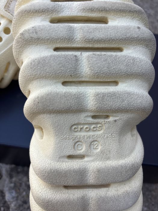 Vand papuci crocs