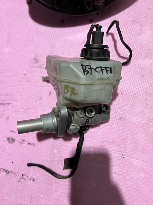 Pompa frana tulumba frana vw passat b7 automat dsg cffb