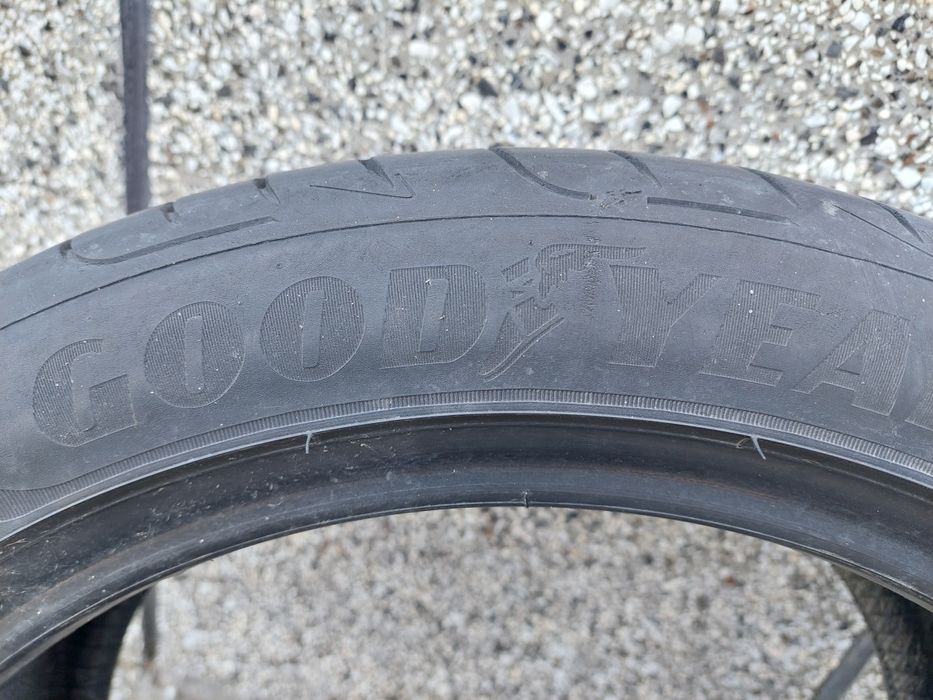 Автомобилни гуми