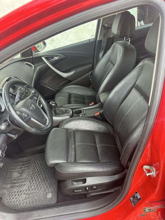 OPEL ASTRA J 2014 1.4turbo