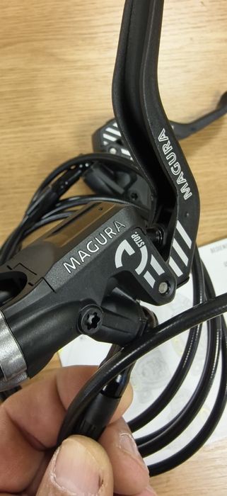 Комплект спирачки Magura MT 5 E Stop (L.850mm/1850mm) 4/2  бутални