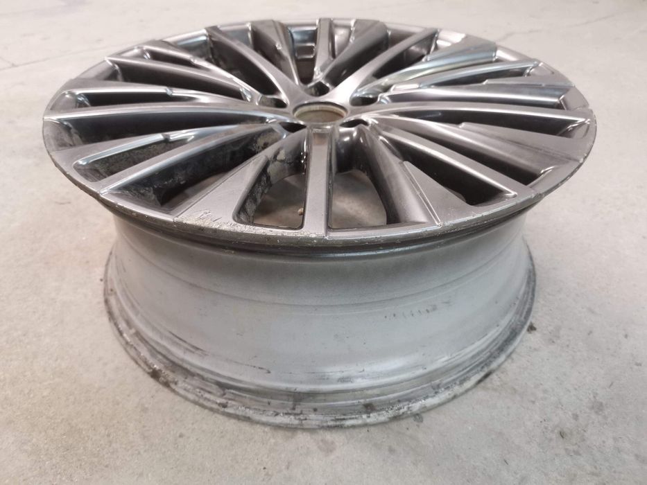 Лексус РХ / Lexus RX [Translated text:] Джанта 9J 21 инча ET40 Lexus R