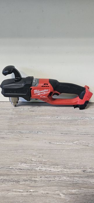 Milwaukee Ъглова Бормашина M18 CRAD2