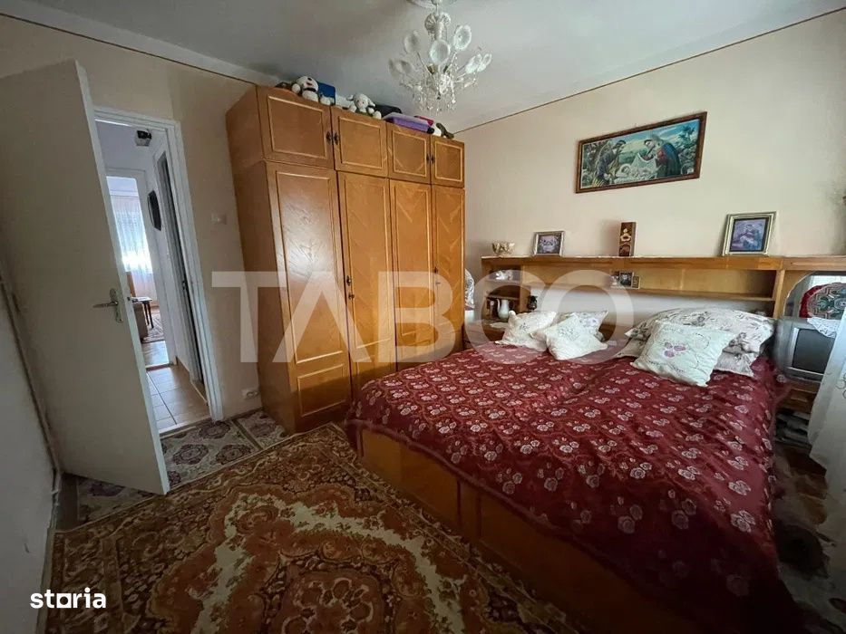Apartament 2 camere decomandat 62 mp pivnita zona Central-Dioda Sibiu — fotografia 1