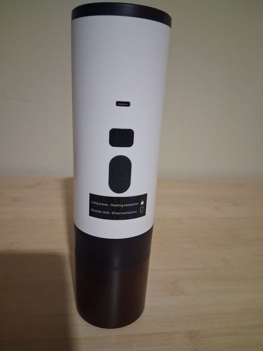 Кафе Машина на 12V с Акумулаторна Батерия