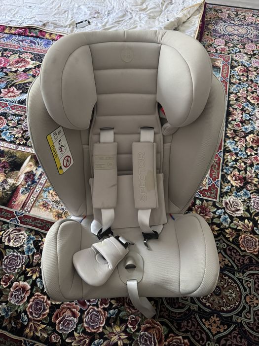 Детское автокресло продам срочно