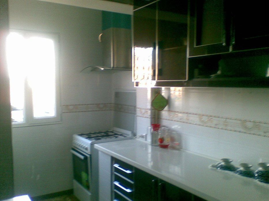 Продаю 4 ком квартира в карасу 4