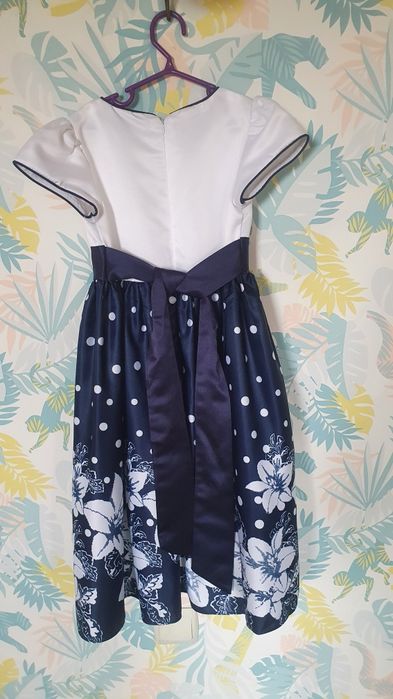 Нарядное платье на выпускной